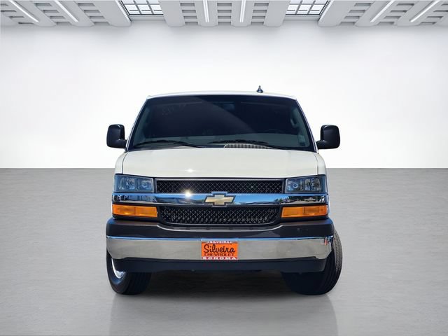 Used 2025 Chevrolet Express 2500 w/ Driver Convenience Package RWD image 2