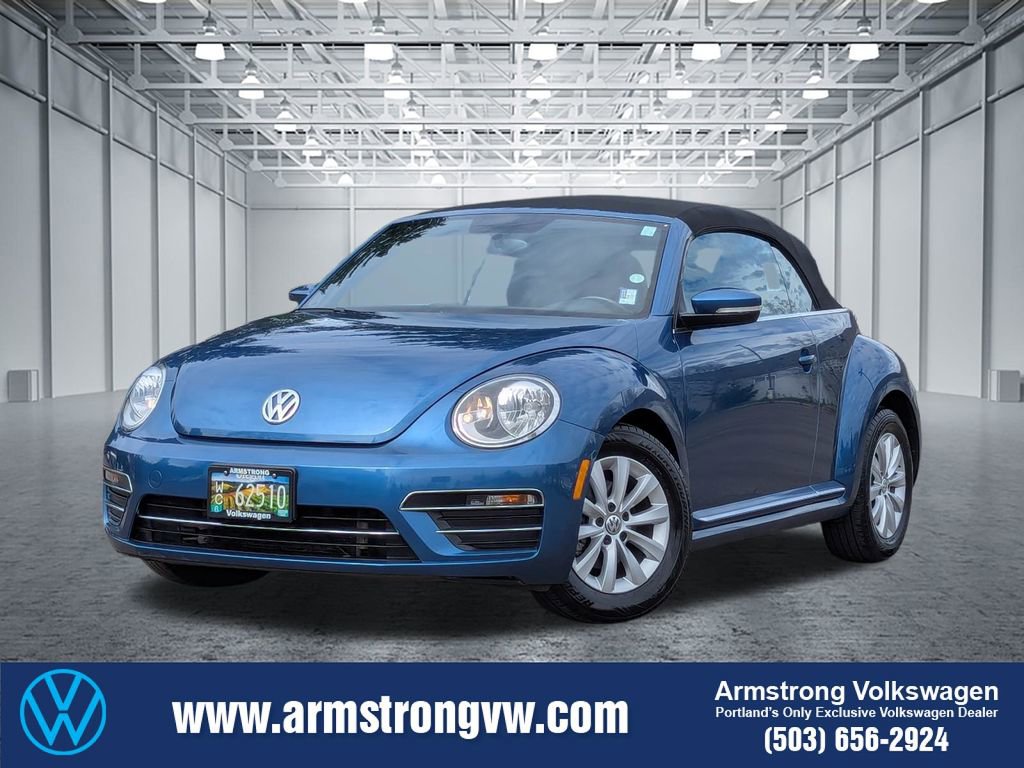 Used 2018 Volkswagen Beetle 2.0T S image 1