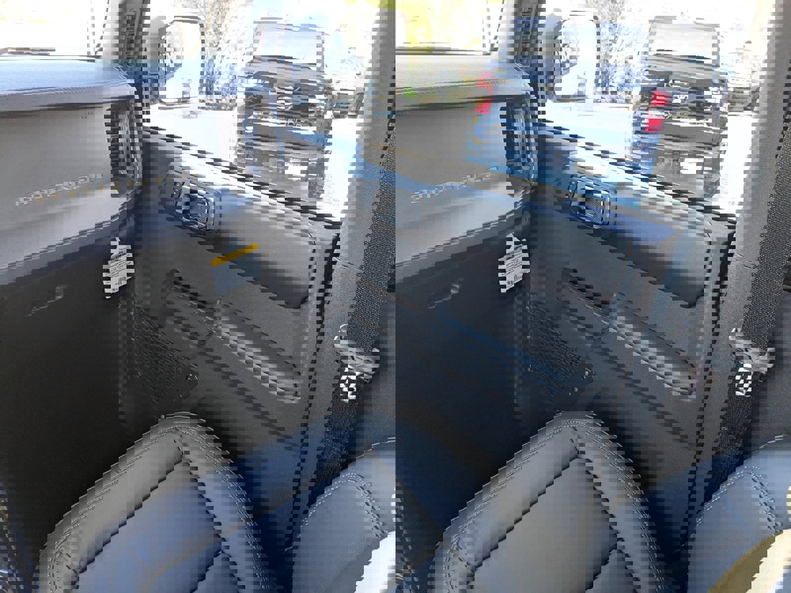 New 2025 Ford Bronco Badlands w/ Sasquatch Package image 15