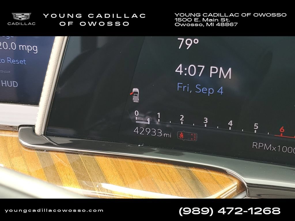Used 2023 Cadillac Escalade Premium Luxury Platinum w/ Heavy-Duty Trailer Package AWD/4WD image 14