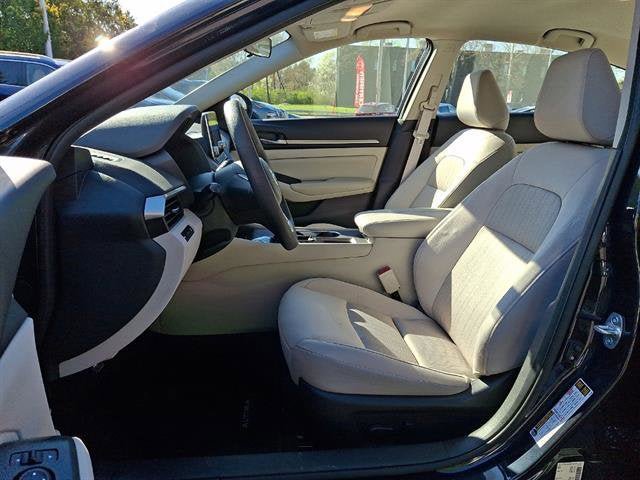 Certified 2022 Nissan Altima 2.5 SV FWD image 14
