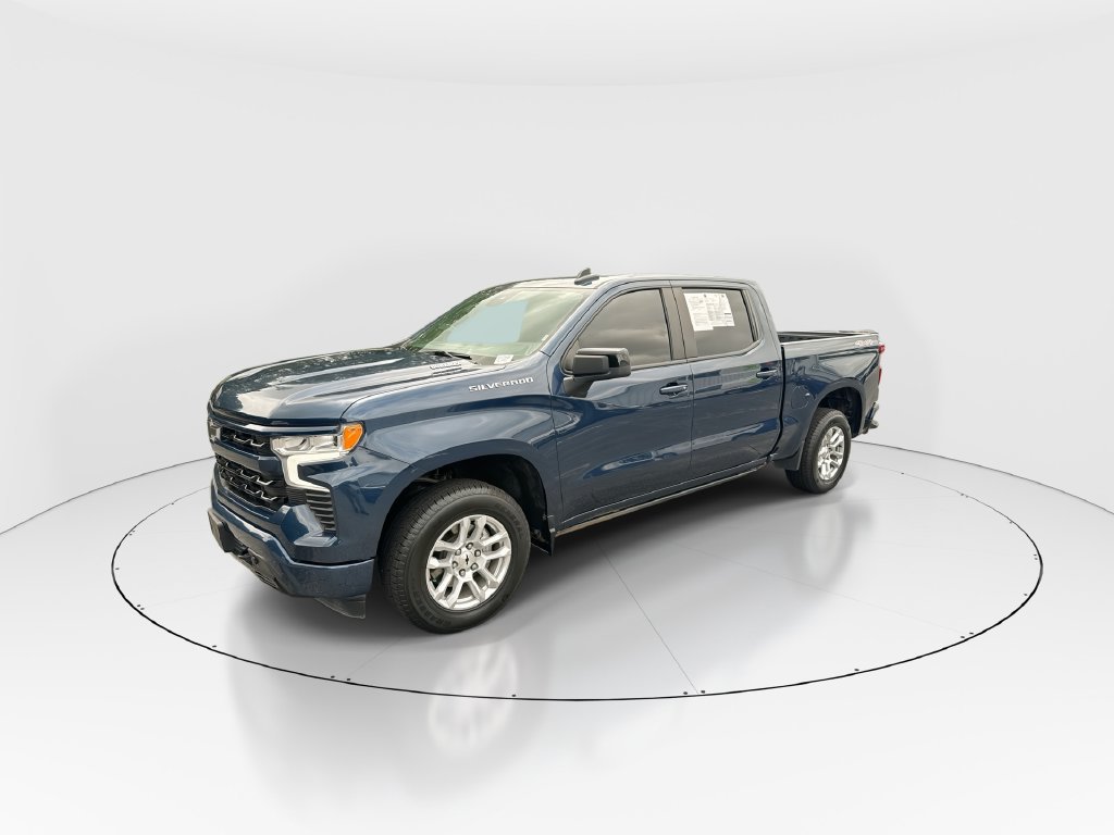 Used 2023 Chevrolet Silverado 1500 RST AWD/4WD image 4