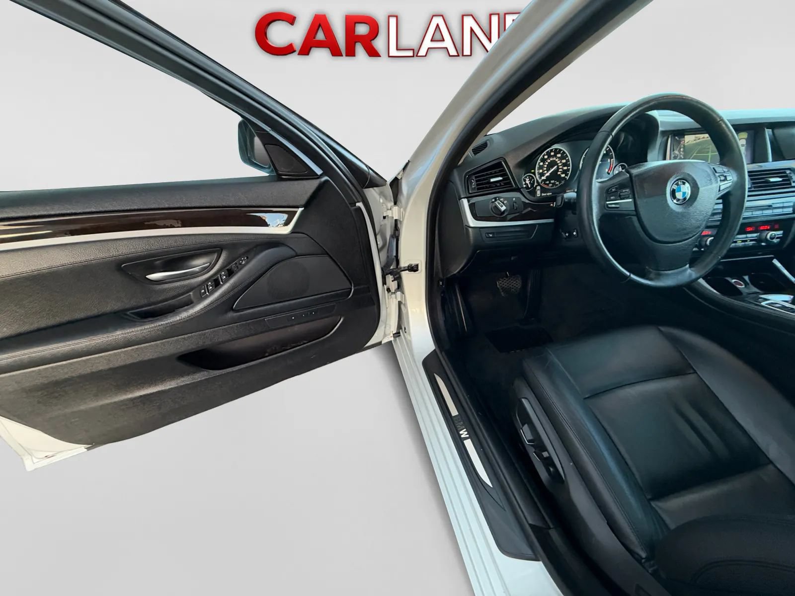Used 2014 BMW 535d xDrive AWD/4WD image 11