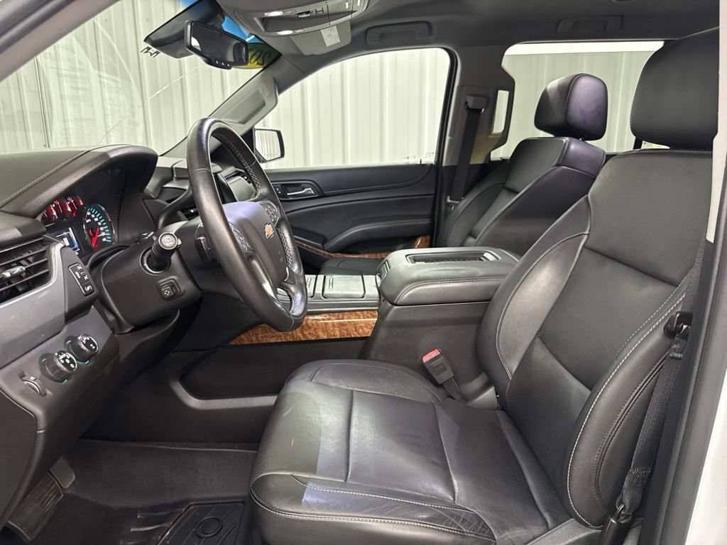 Used 2018 Chevrolet Suburban Premier AWD/4WD image 11