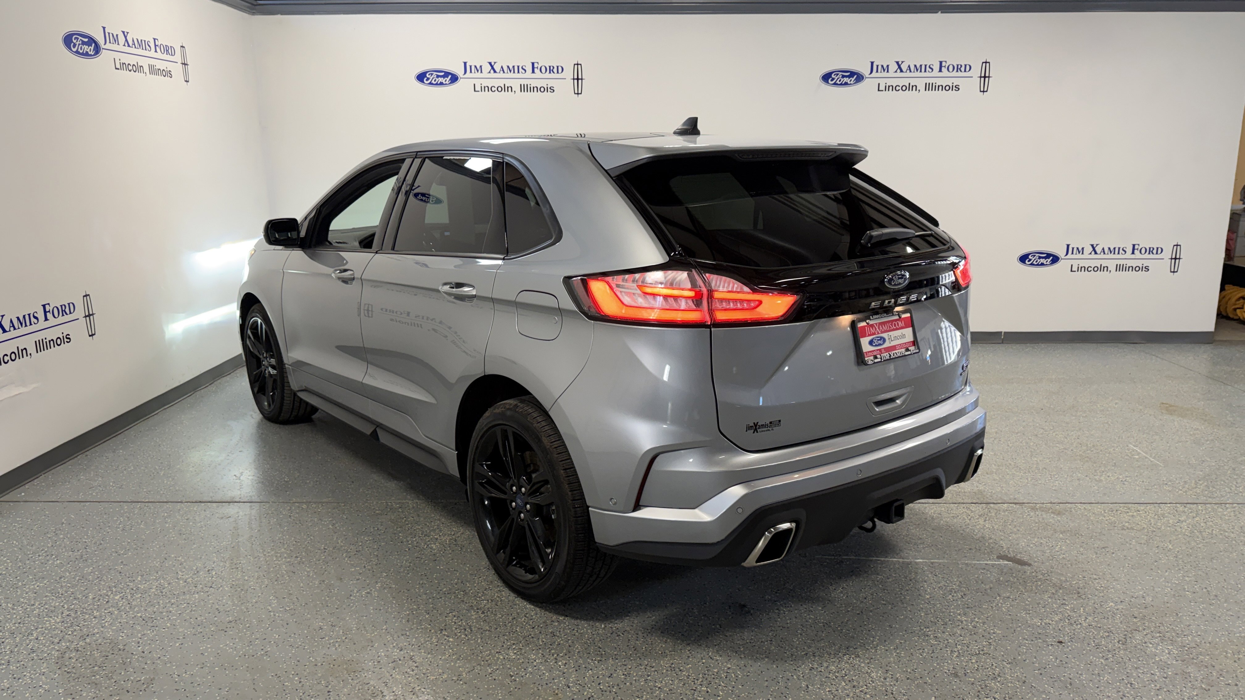 Used 2024 Ford Edge ST w/ Equipment Group 401A image 4