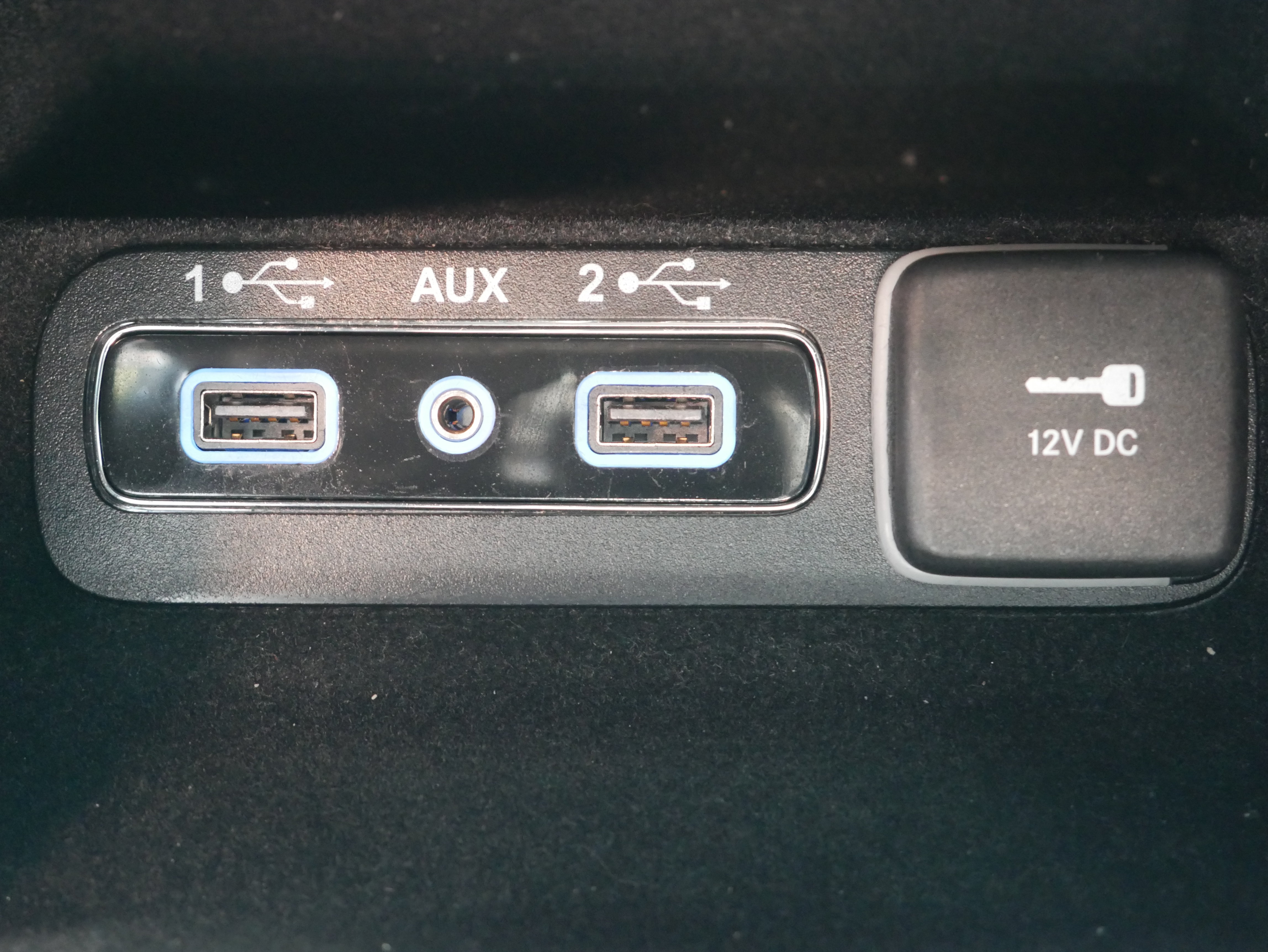 Used 2020 Jeep Grand Cherokee Altitude AWD/4WD image 21