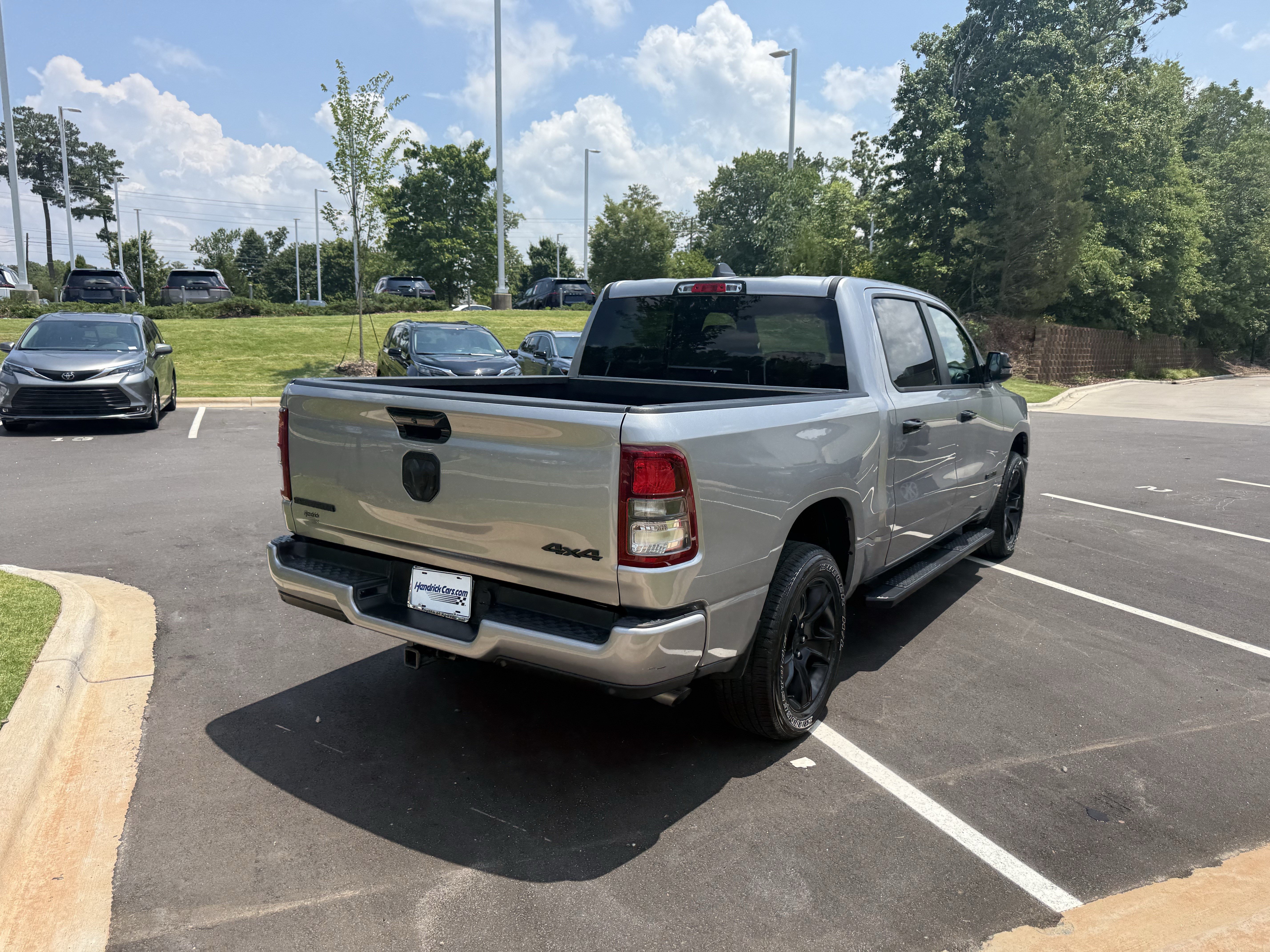 Used 2024 RAM 1500 Big Horn AWD/4WD image 10