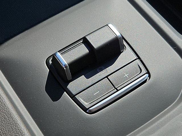 New 2026 GMC Sierra 2500 Denali w/ Denali Reserve Package image 21