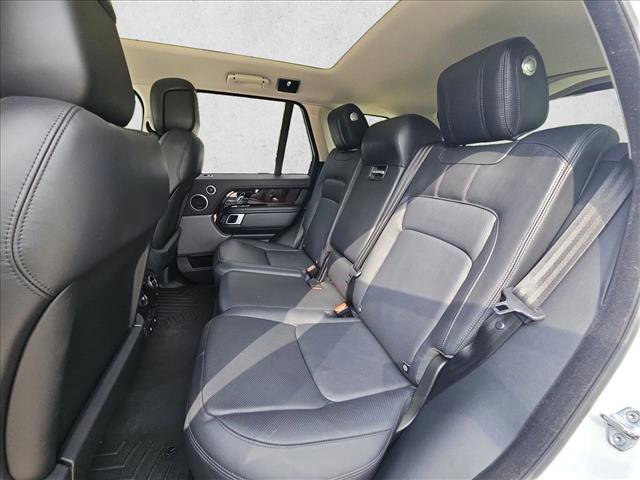 Used 2020 Land Rover Range Rover HSE AWD/4WD image 18