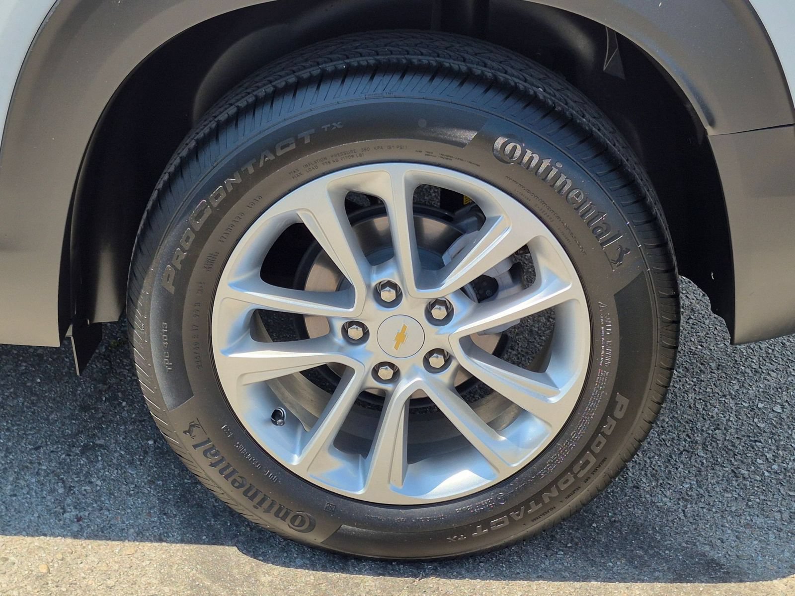 Used 2025 Chevrolet TrailBlazer LS w/ LS Convenience Package FWD image 9