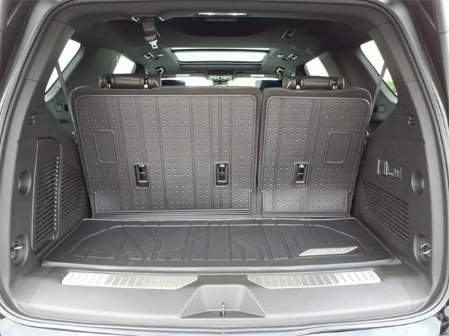 New 2026 Chevrolet Tahoe Premier image 4