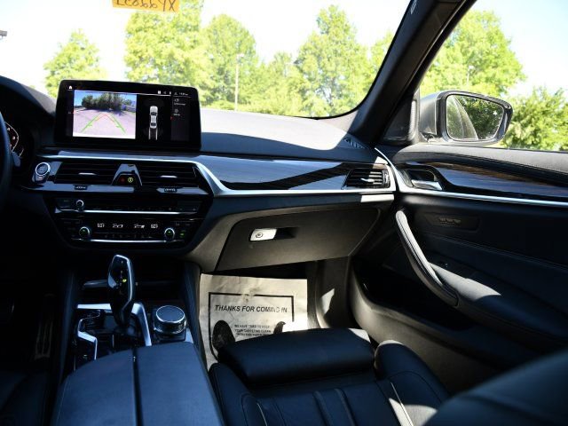 Used 2023 BMW M550i xDrive AWD/4WD image 21