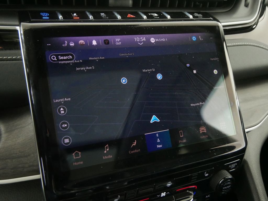 Used 2022 Jeep Grand Cherokee Limited 4xe image 26