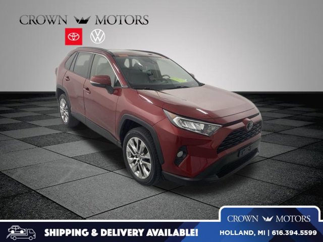 Used 2019 Toyota RAV4 XLE Premium w/ Cold Weather Package AWD/4WD image 1