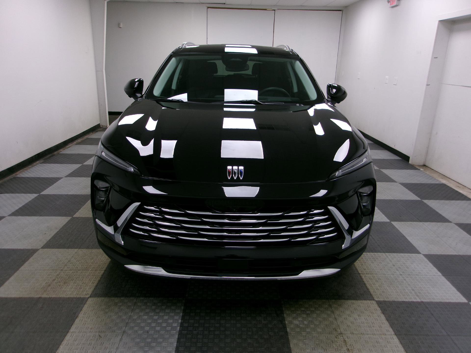 Certified 2025 Buick Envision Preferred image 16