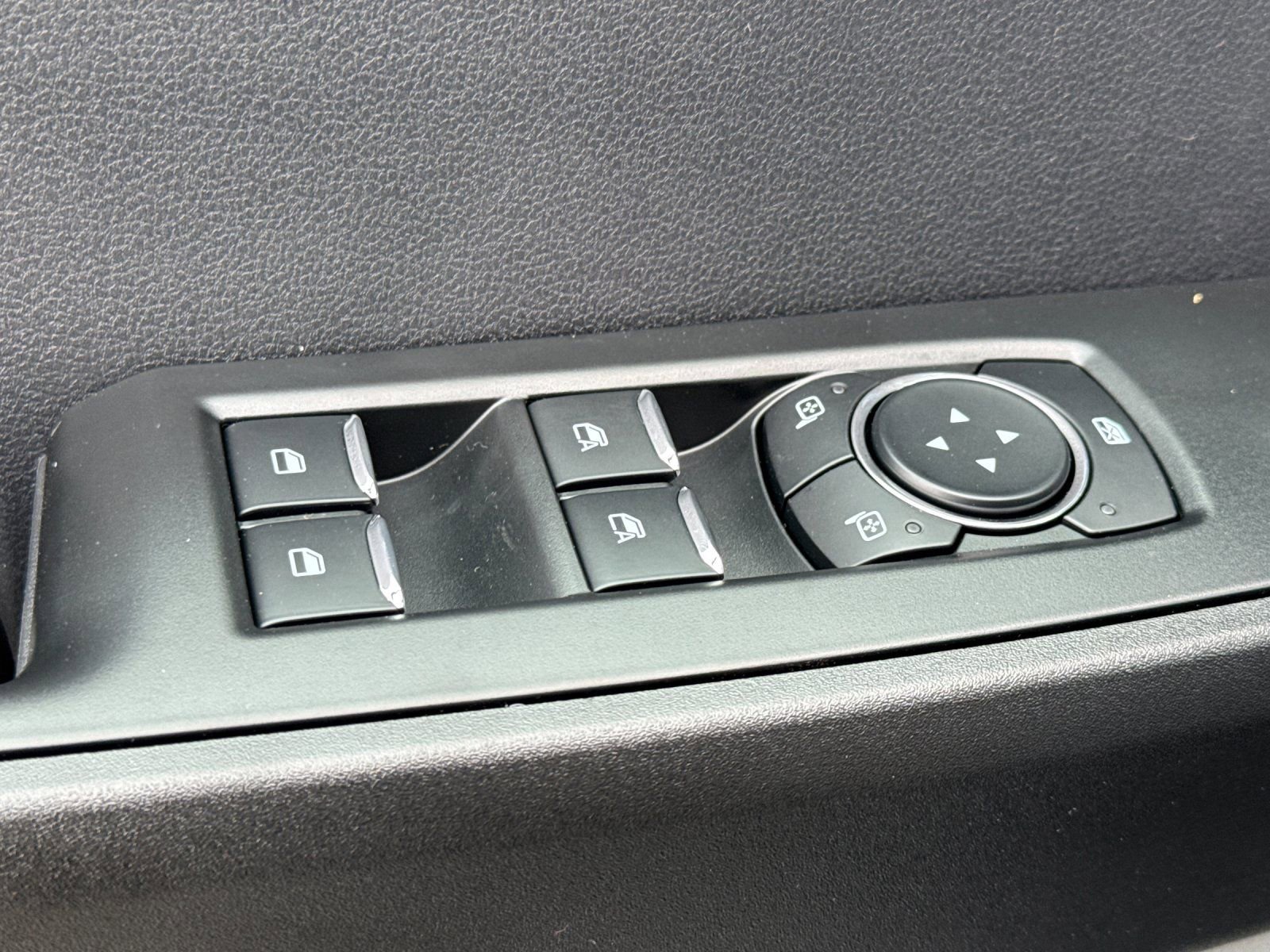 New 2026 Ford F250 XL w/ F-250 >10K GVWR Package image 11