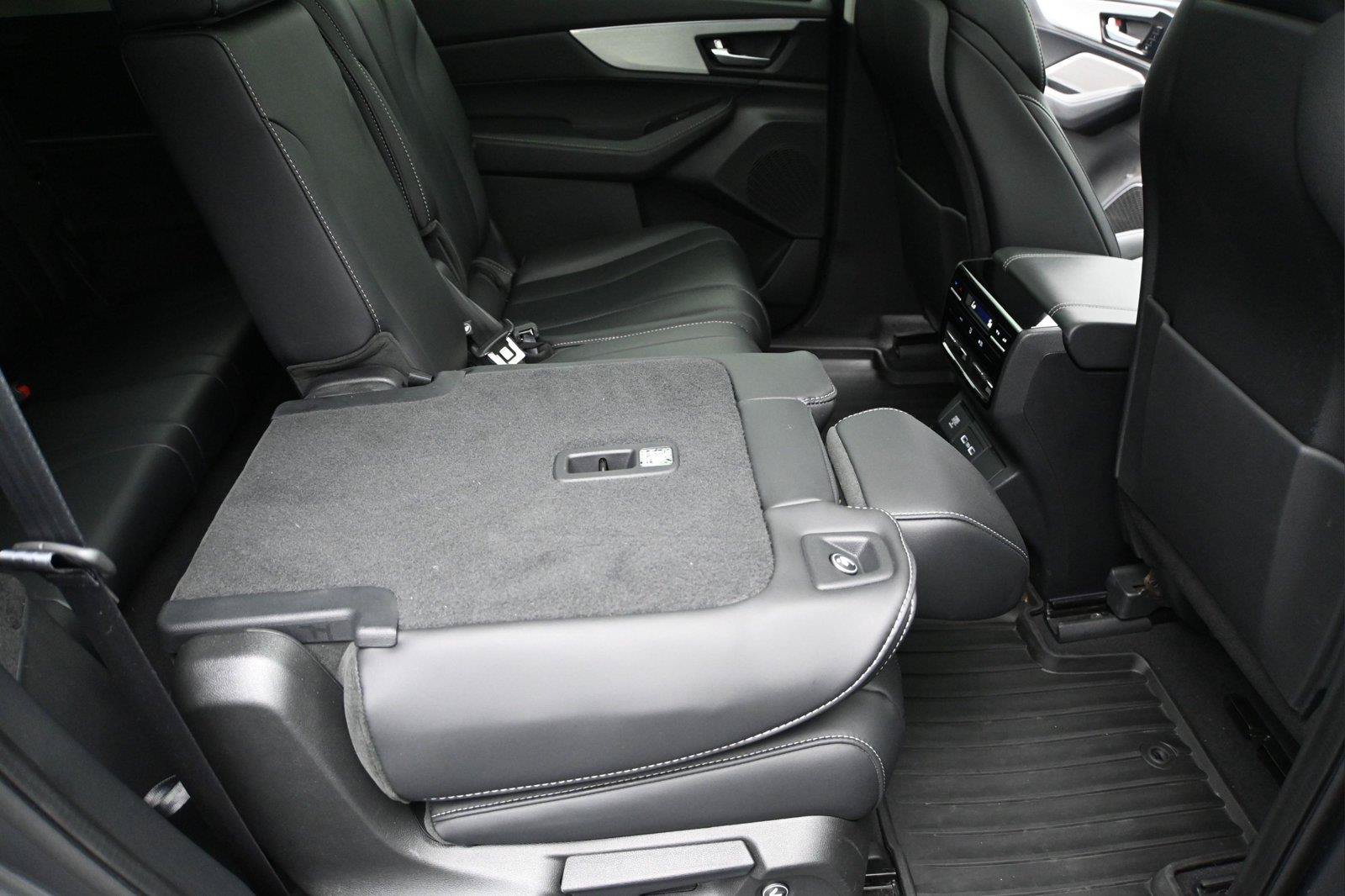 Certified 2023 Acura MDX w/ Technology Package AWD/4WD image 20