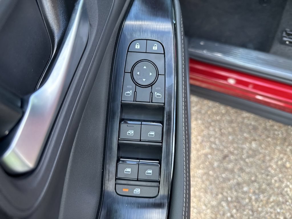 New 2026 Nissan Rogue SV w/ Cold Weather Package AWD/4WD image 11