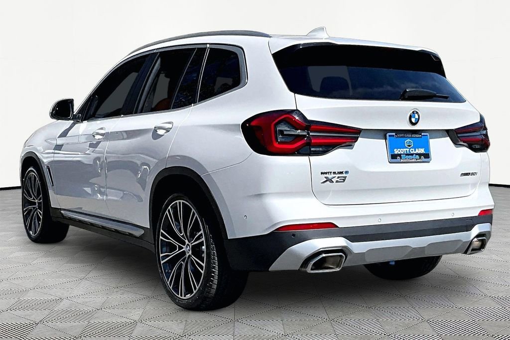 Used 2023 BMW X3 sDrive30i w/ Premium Package image 4