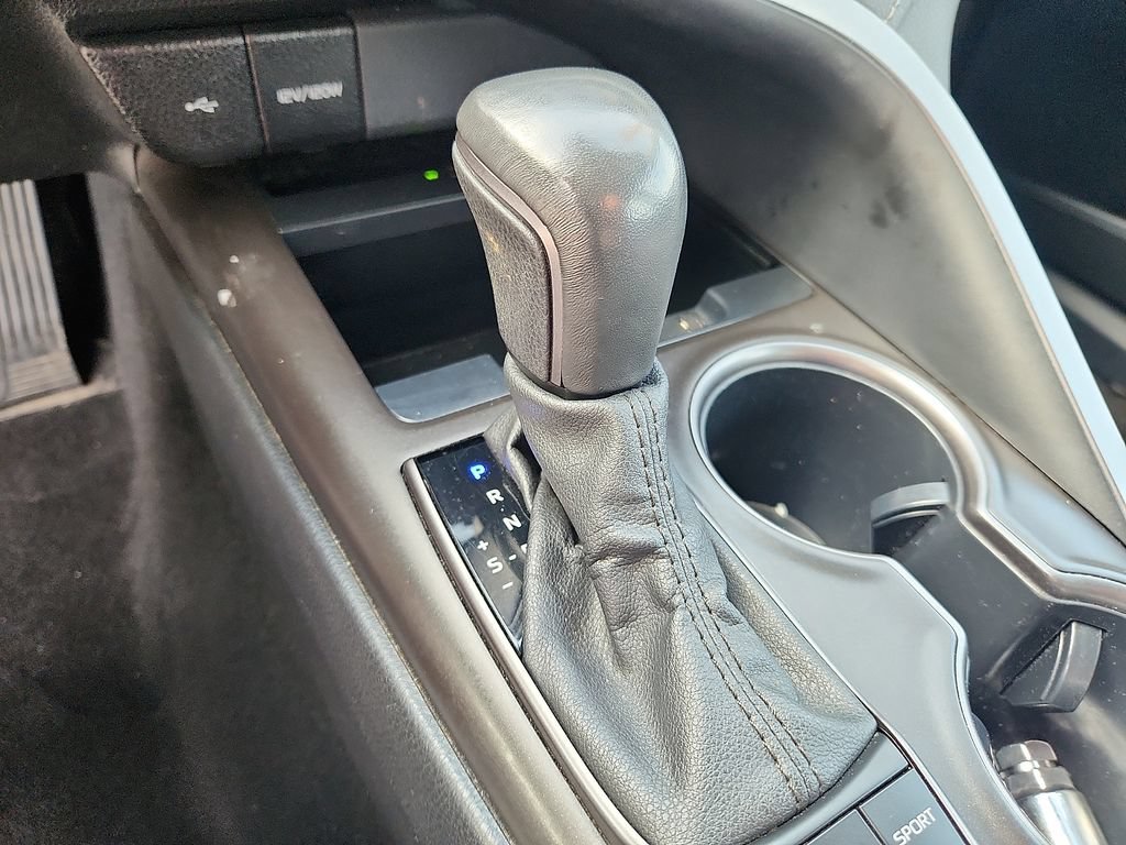 Used 2024 Toyota Camry XSE FWD image 14