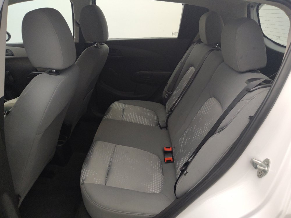 Used 2019 Chevrolet Sonic LT FWD image 18