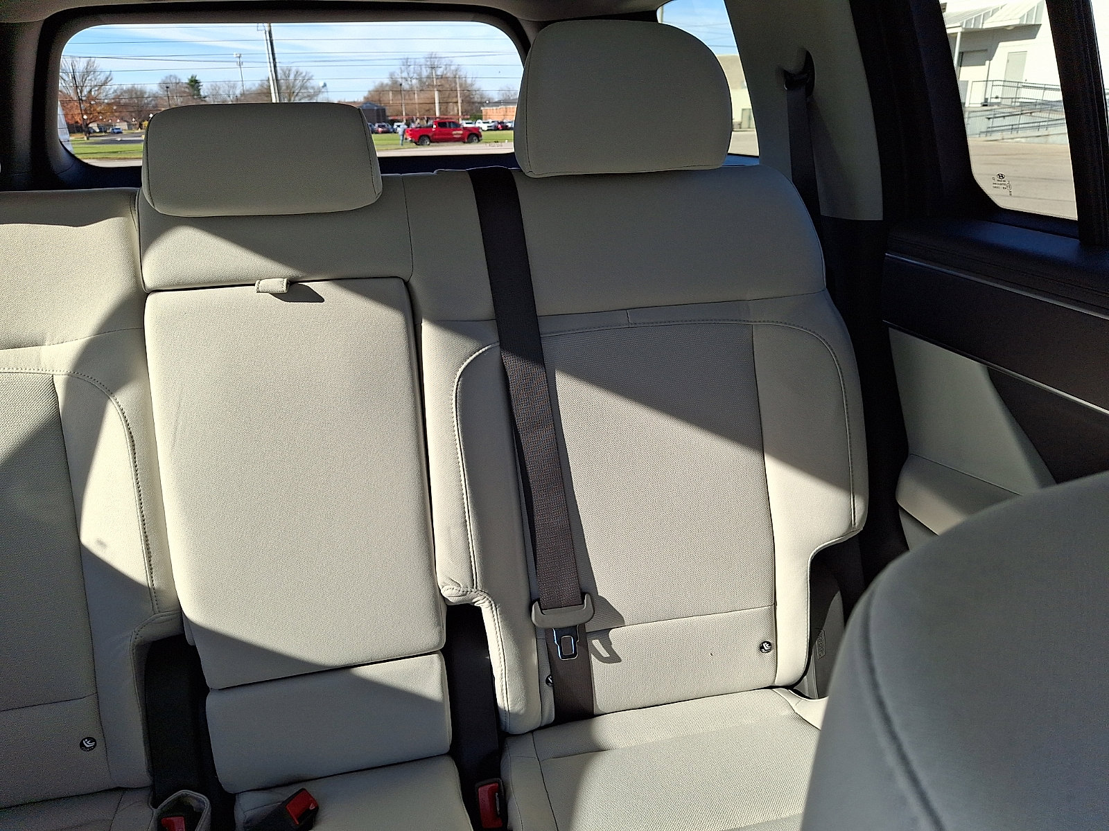 New 2026 Hyundai Santa Fe SE image 14