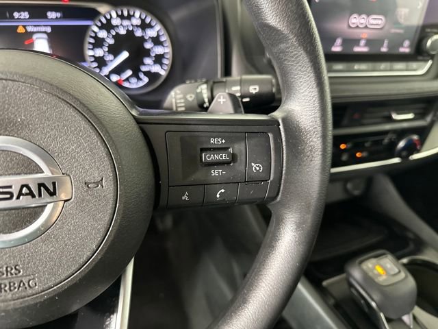 Used 2021 Nissan Rogue S image 16