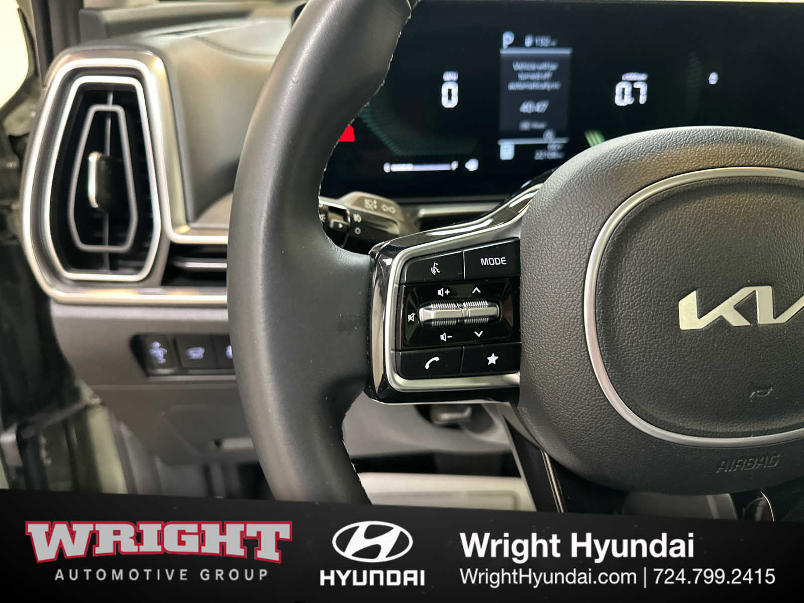 Used 2024 Kia Sorento X-Line EX image 22