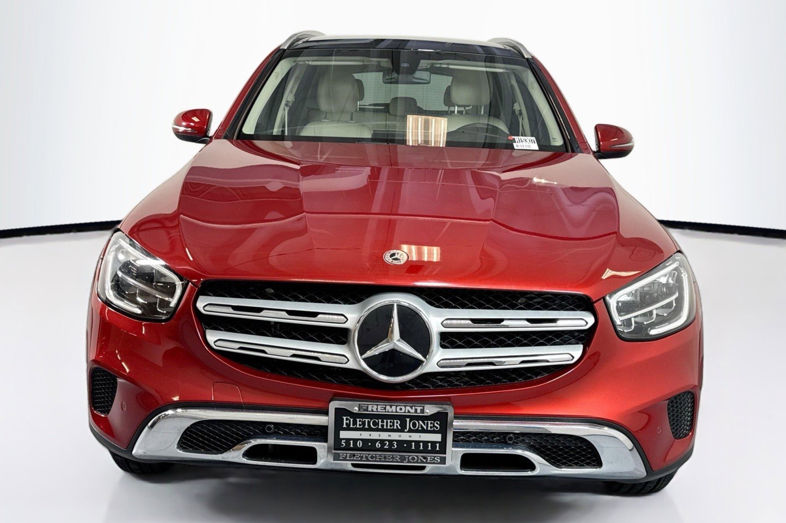 Used 2021 Mercedes-Benz GLC 300 4MATIC image 2