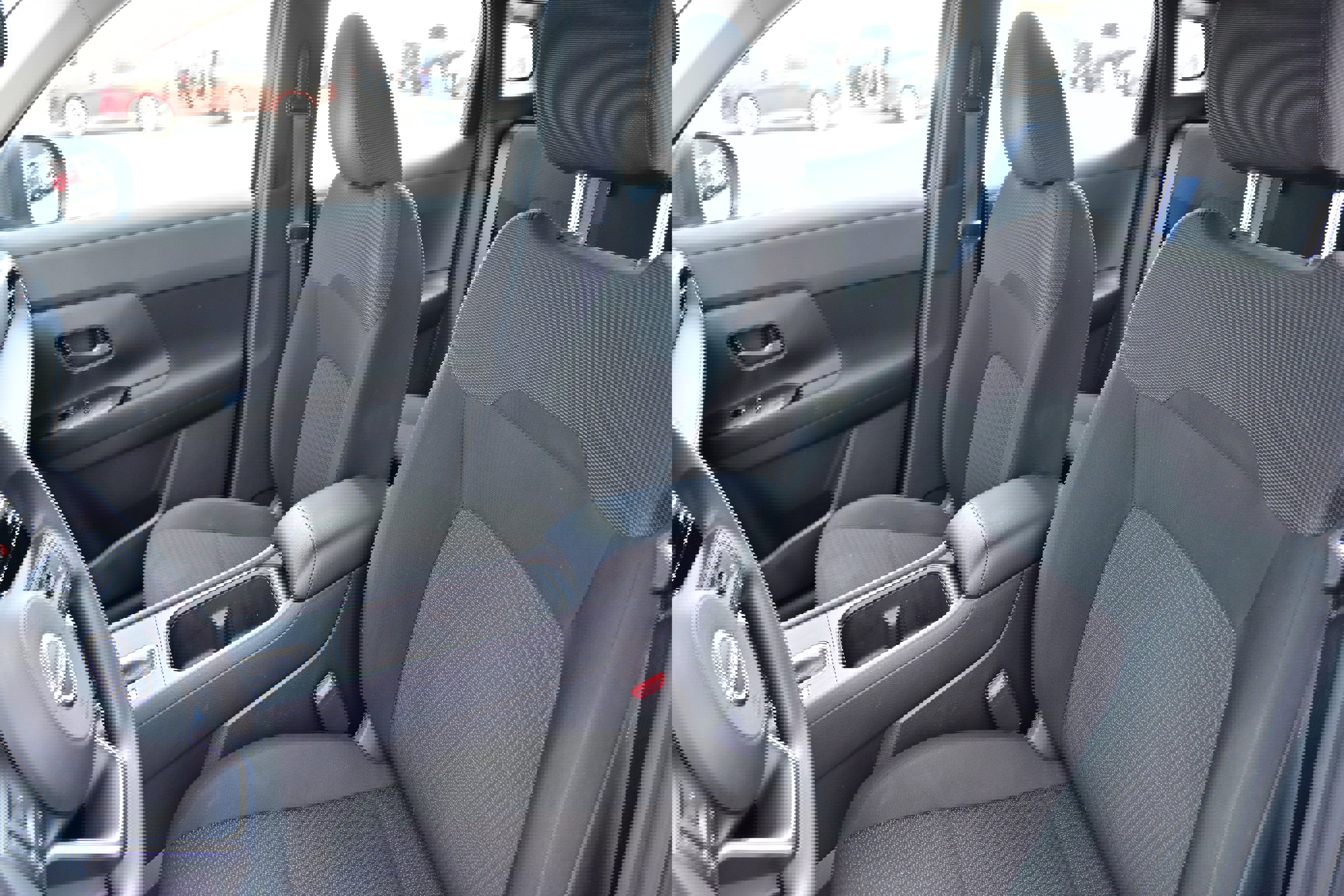 Certified 2025 Nissan Kicks S image 21