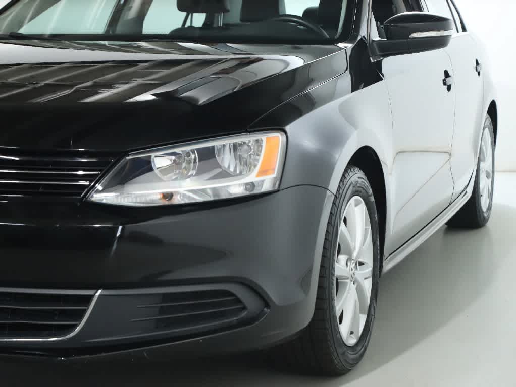 Used 2014 Volkswagen Jetta SE FWD image 4