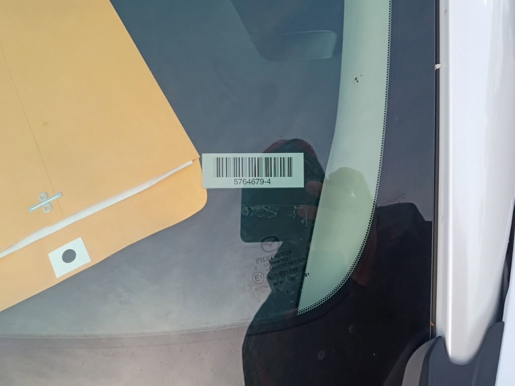 Used 2025 MAZDA CX-50 AWD 2.5 S w/ Premium Package image 14