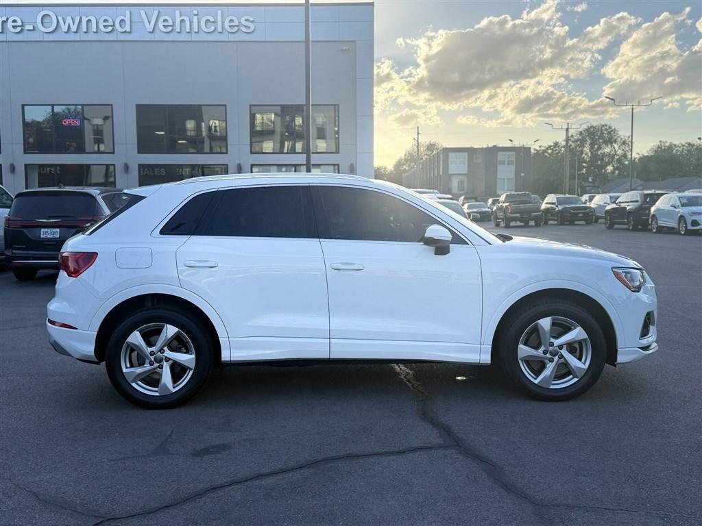 Used 2020 Audi Q3 2.0T Premium AWD/4WD image 8