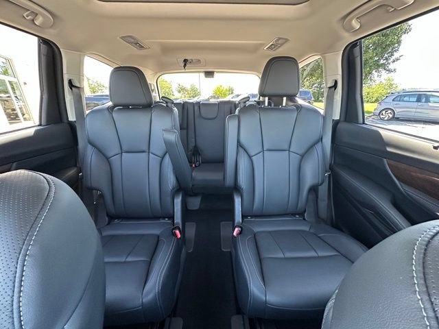 Used 2025 Subaru Ascent Touring AWD/4WD image 36