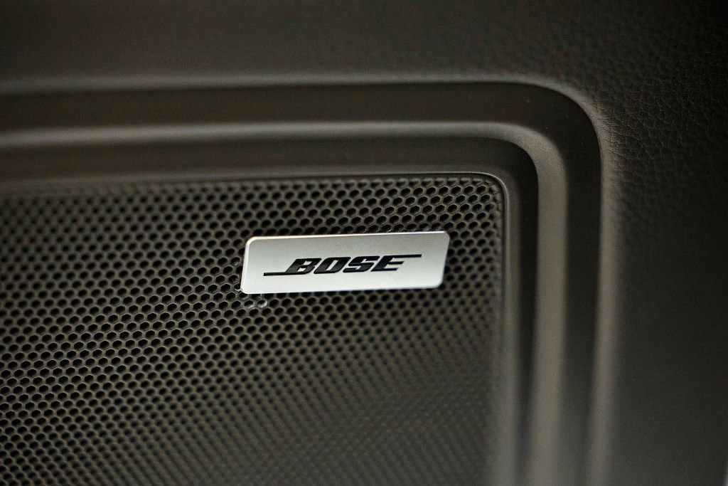 Certified 2025 Porsche Macan image 22