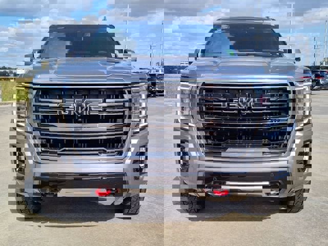 Used 2021 GMC Yukon XL AT4 w/ AT4 Premium Package image 15