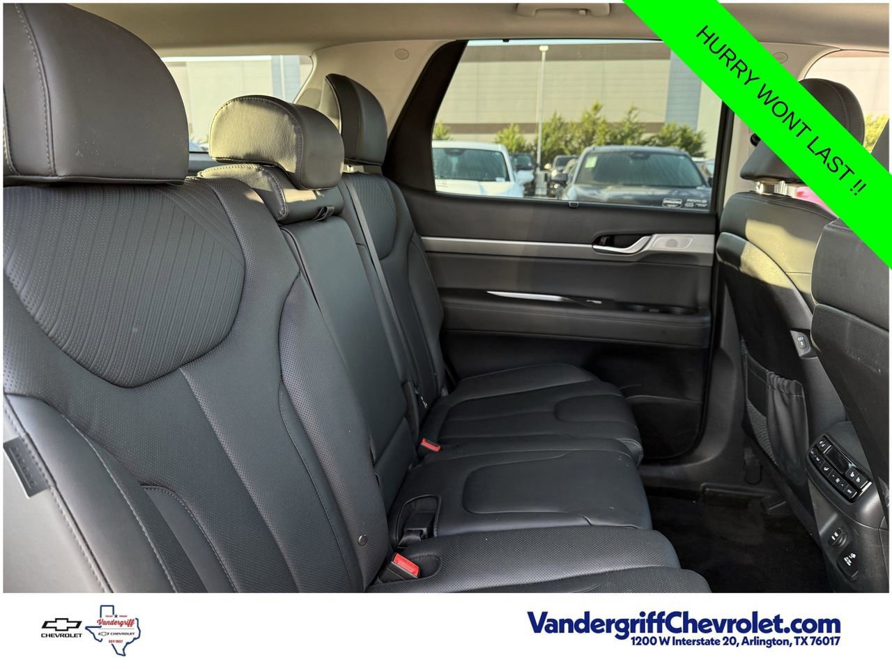 Used 2024 Hyundai Palisade SEL FWD image 25