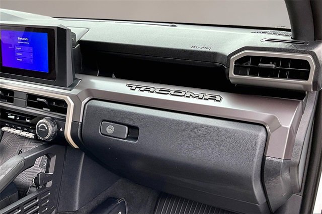 Used 2025 Toyota Tacoma SR5 image 21