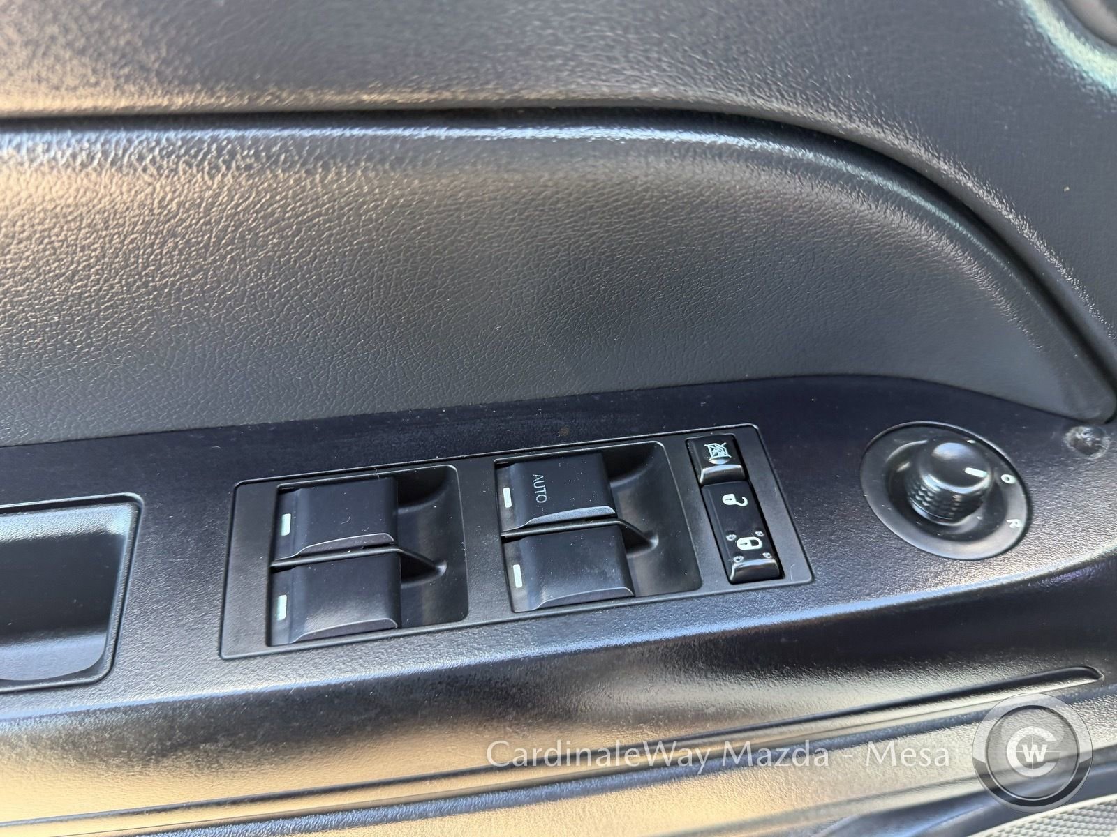 Used 2017 Jeep Patriot Latitude image 23