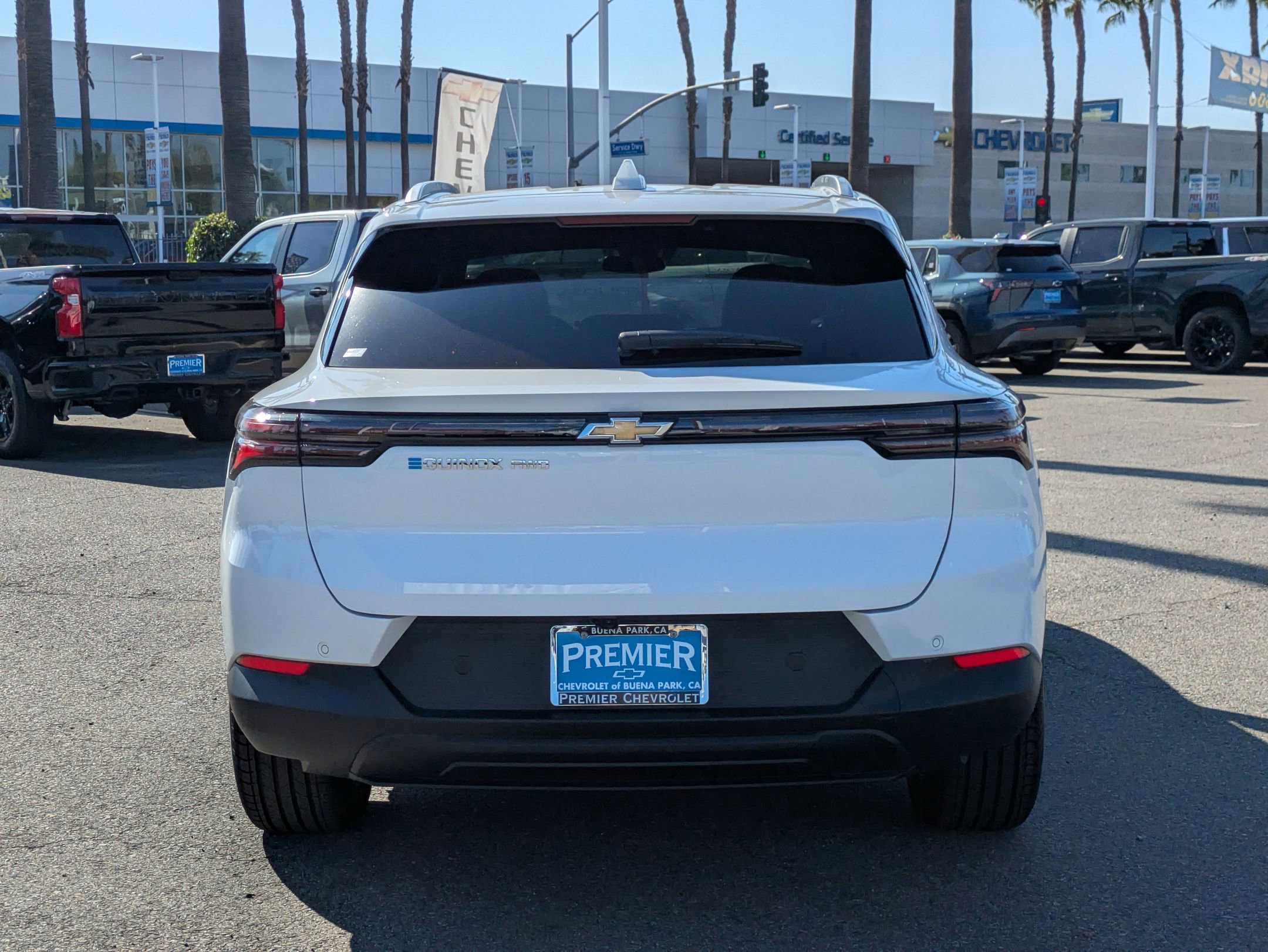 Used 2026 Chevrolet Equinox EV LT w/ LPO, All-Weather Mat Package image 4