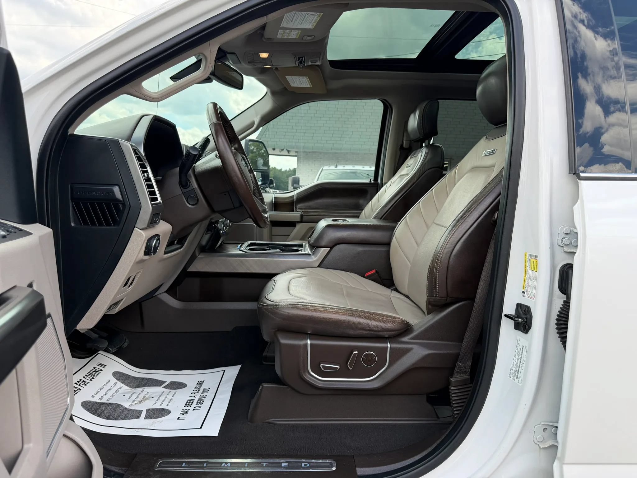 Used 2019 Ford F250 Limited AWD/4WD image 20