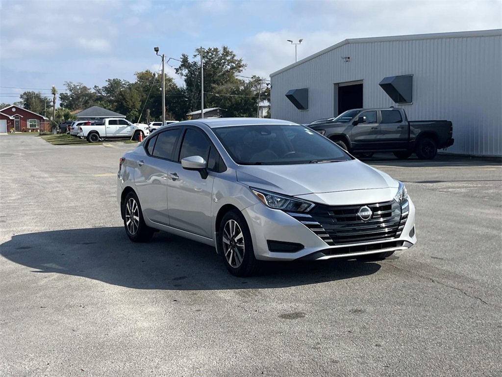 Used 2024 Nissan Versa SV w/ Trunk Package image 7