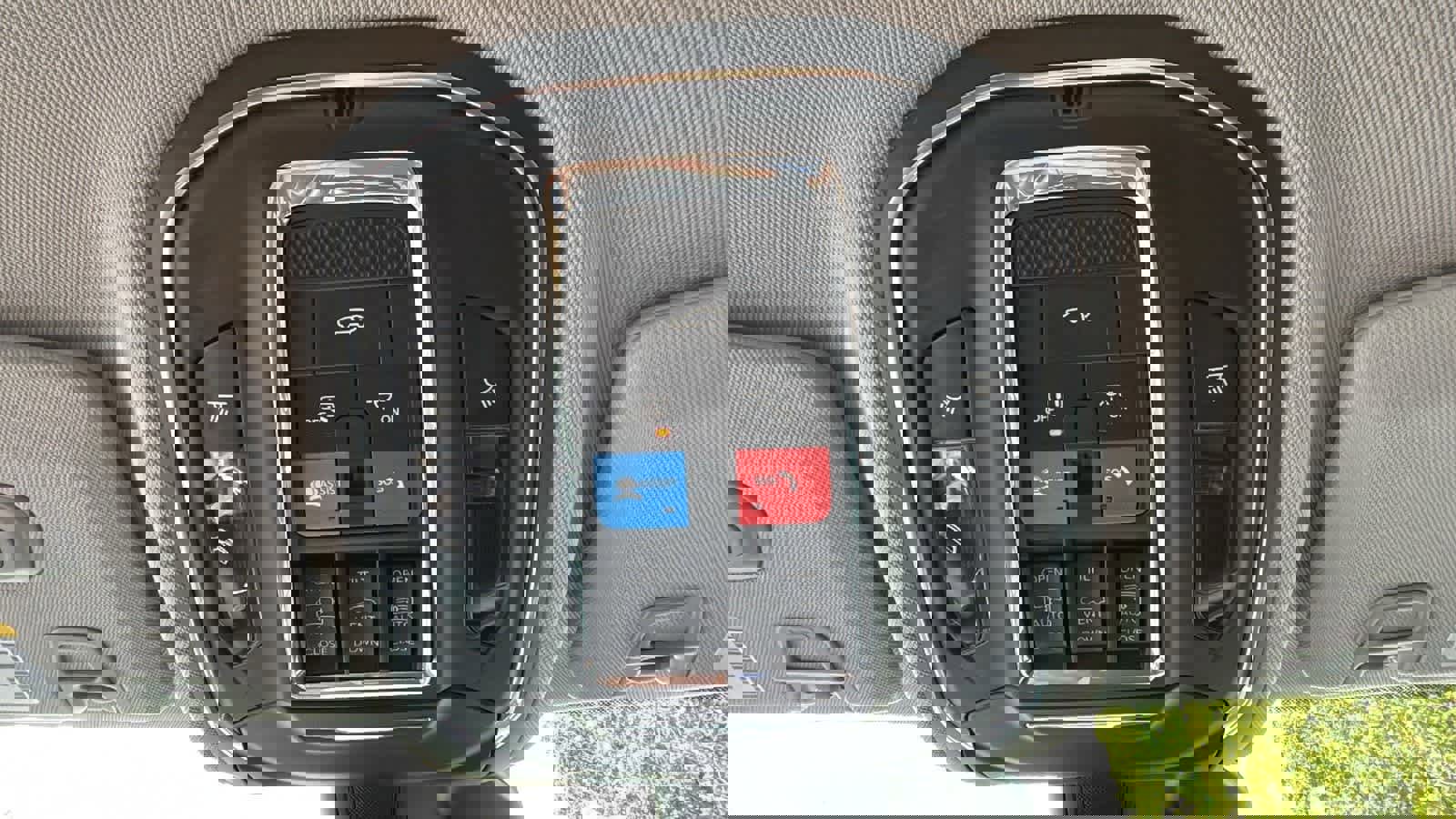 Used 2023 Jeep Grand Cherokee 4WD 4xe image 22