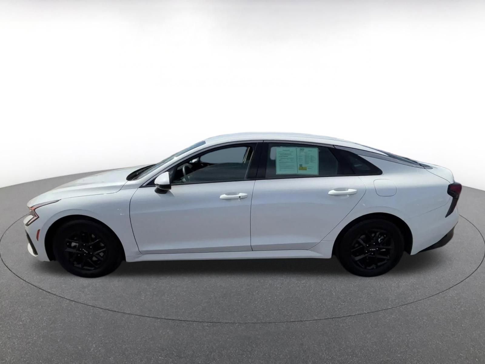 Used 2025 Kia K5 LXS FWD image 9