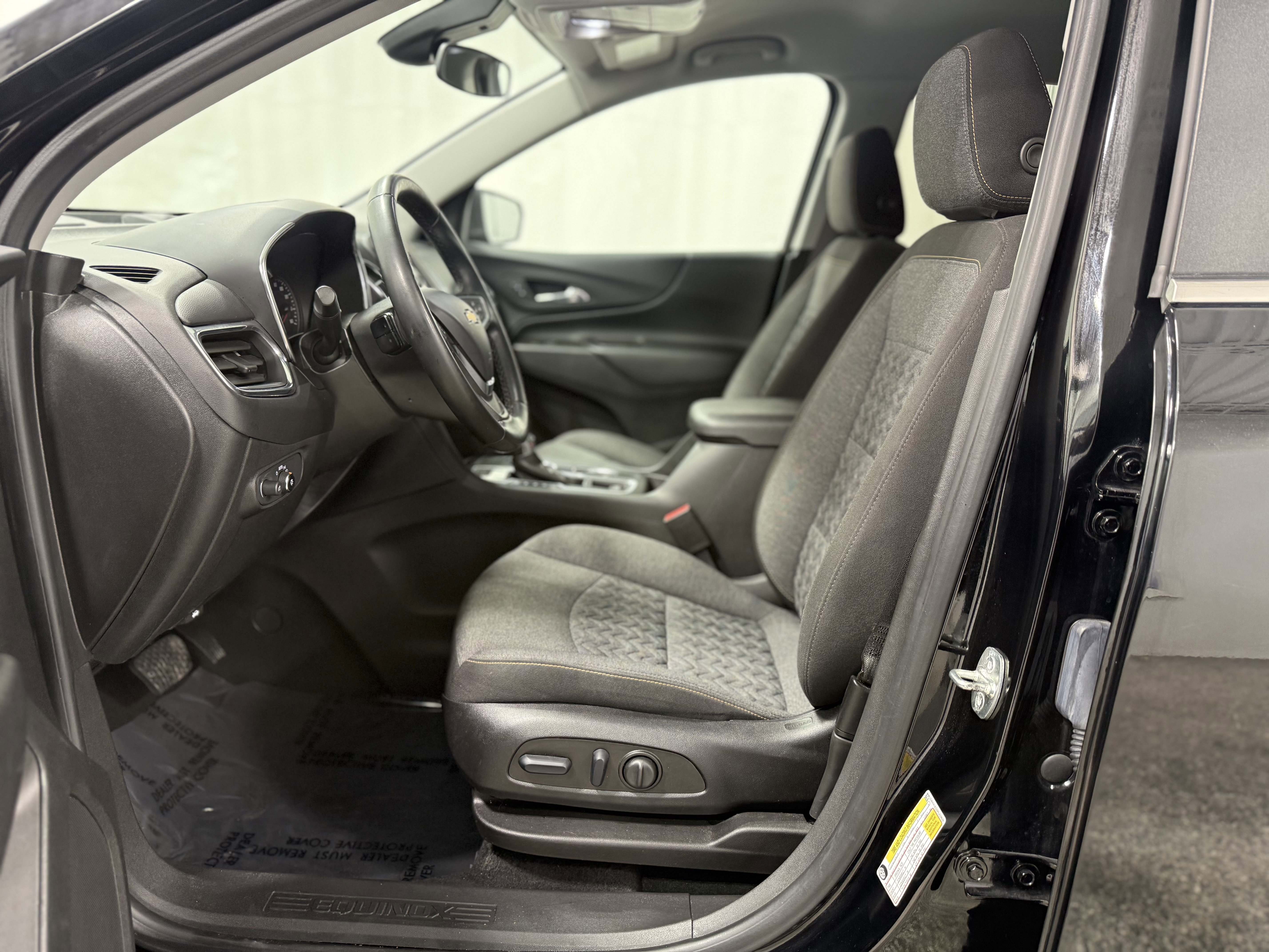 Certified 2023 Chevrolet Equinox LT image 15