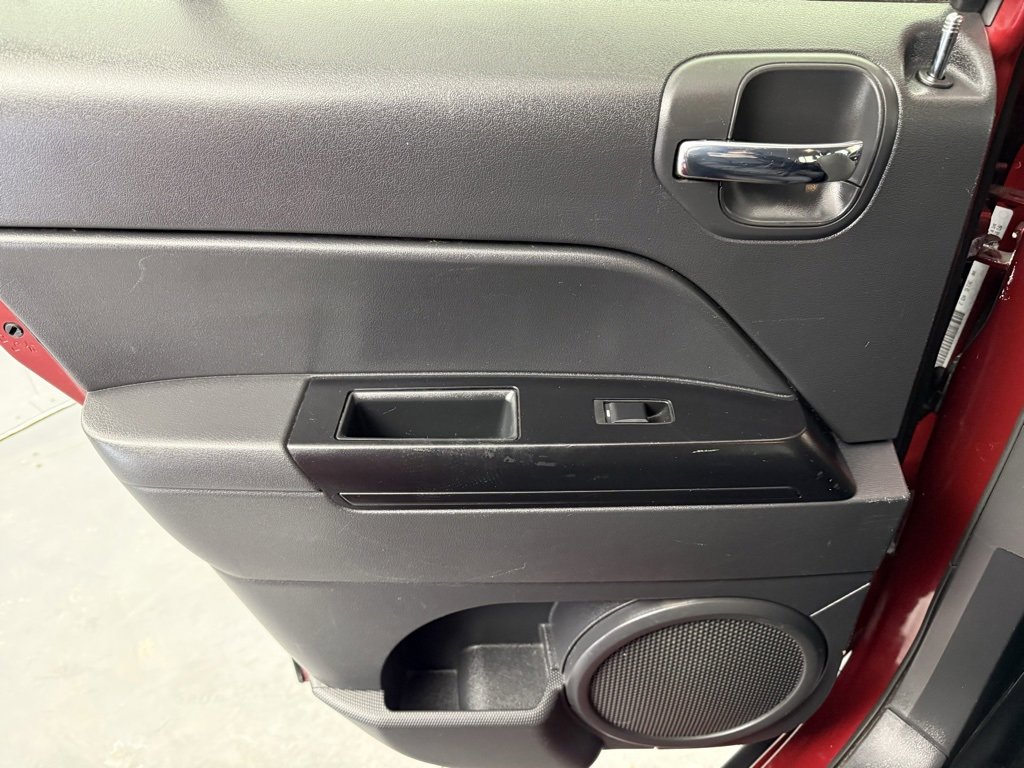 Used 2017 Jeep Patriot Sport w/ Power Value Group image 35