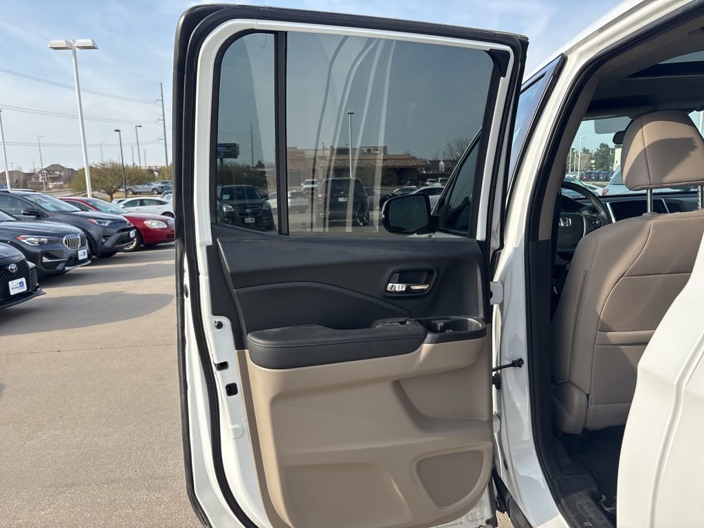 Certified 2020 Honda Ridgeline RTL image 38