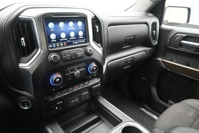 Used 2020 Chevrolet Silverado 1500 LT Trail Boss AWD/4WD image 29