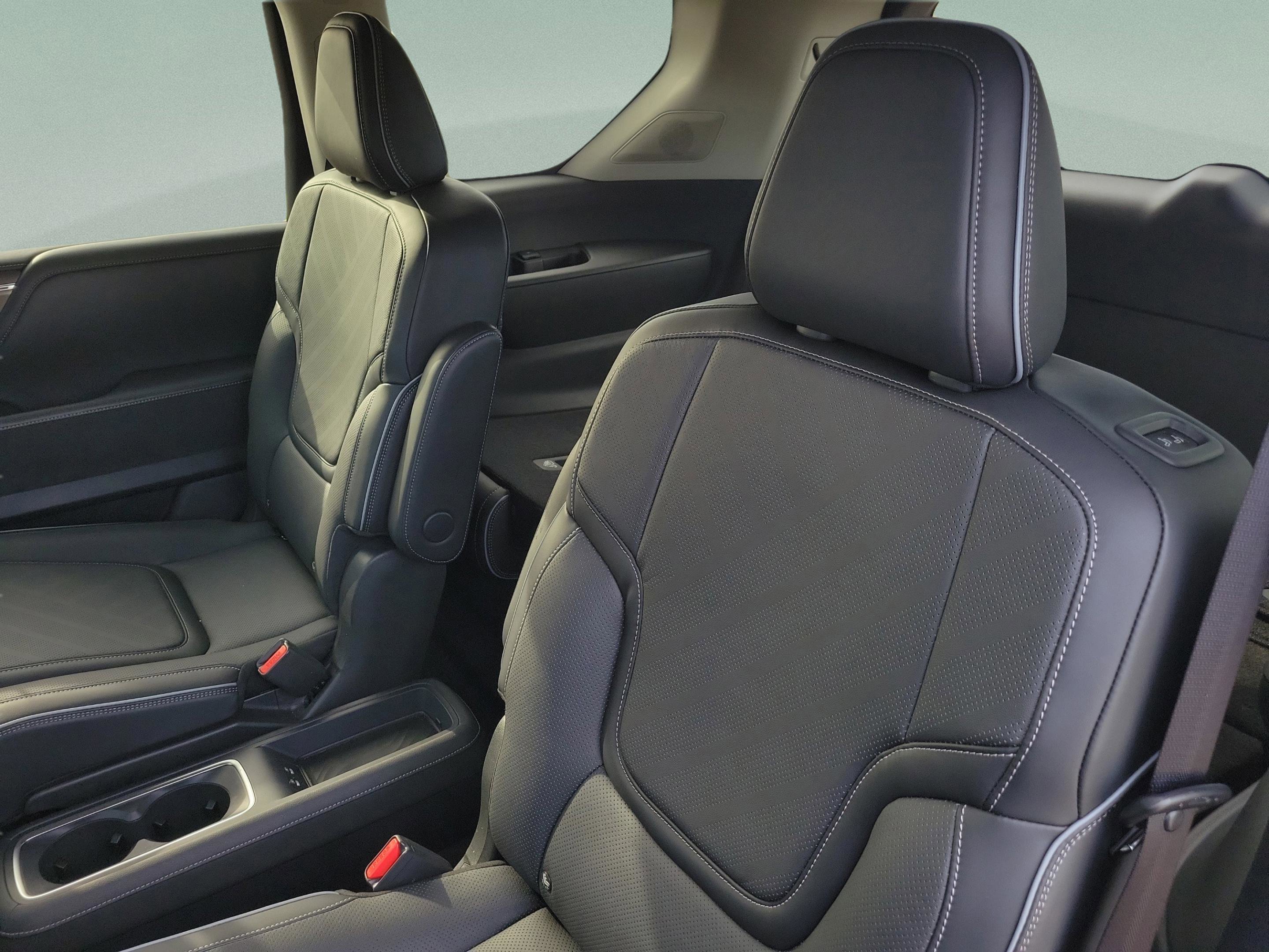 Used 2025 INFINITI QX80 Luxe image 23