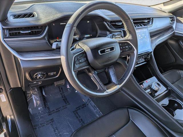 Used 2024 Jeep Grand Cherokee L Limited w/ Luxury Tech Group II image 10